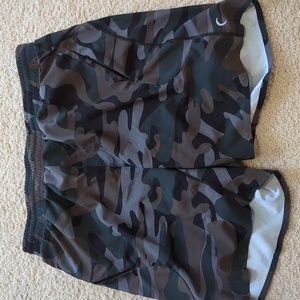 Zyia Active XXL Camo Shorts